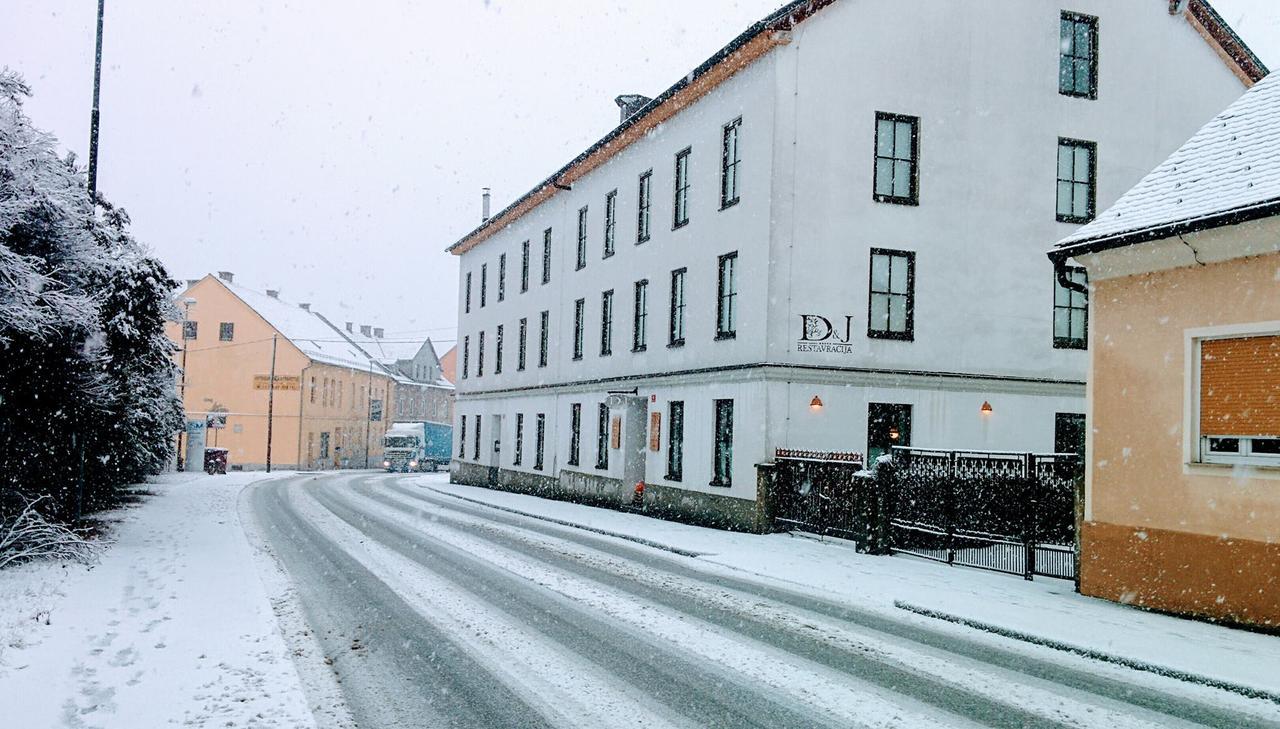 Residence Meljska Maribor Eksteriør billede